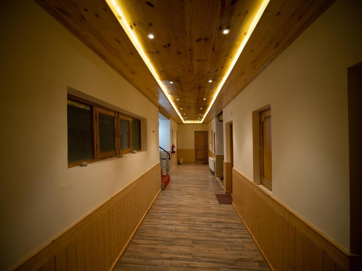Siala Guest House Лех Экстерьер фото