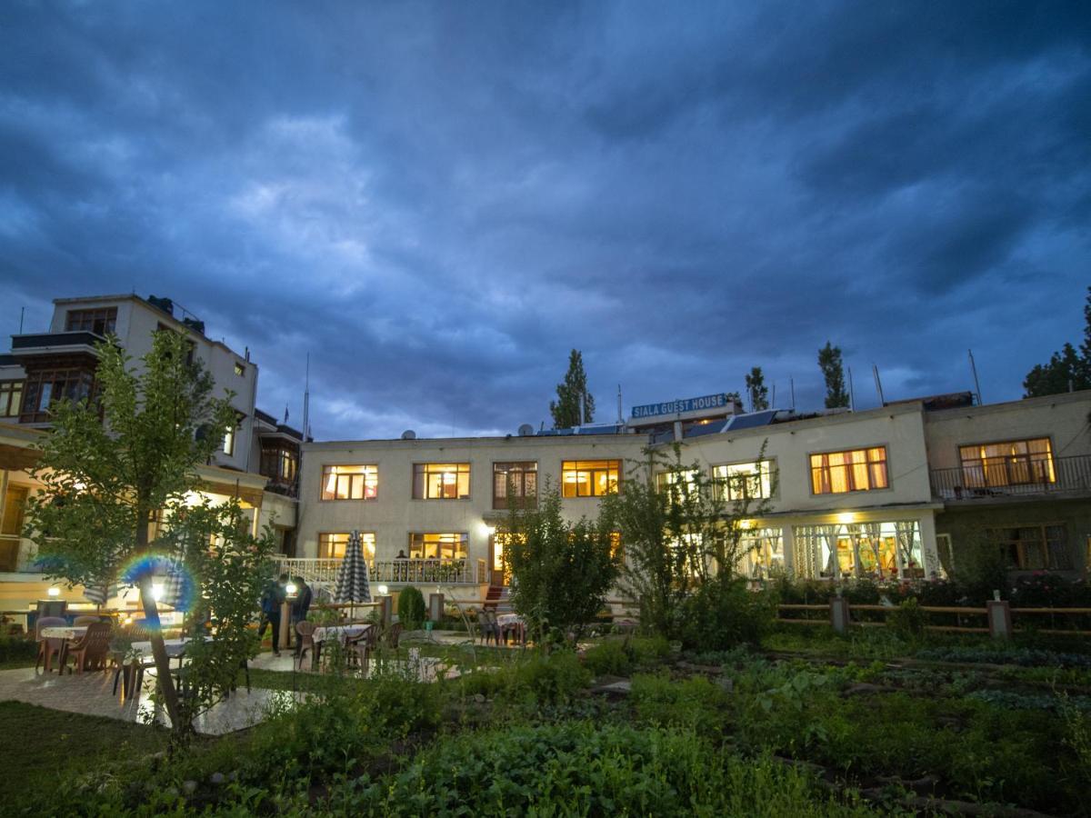 Siala Guest House Лех Экстерьер фото