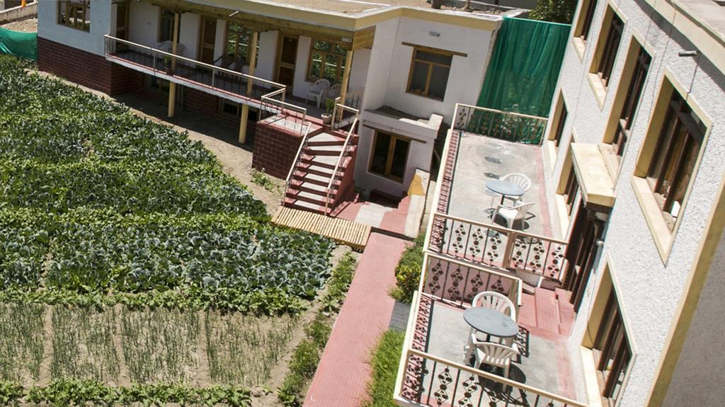 Siala Guest House Лех Экстерьер фото