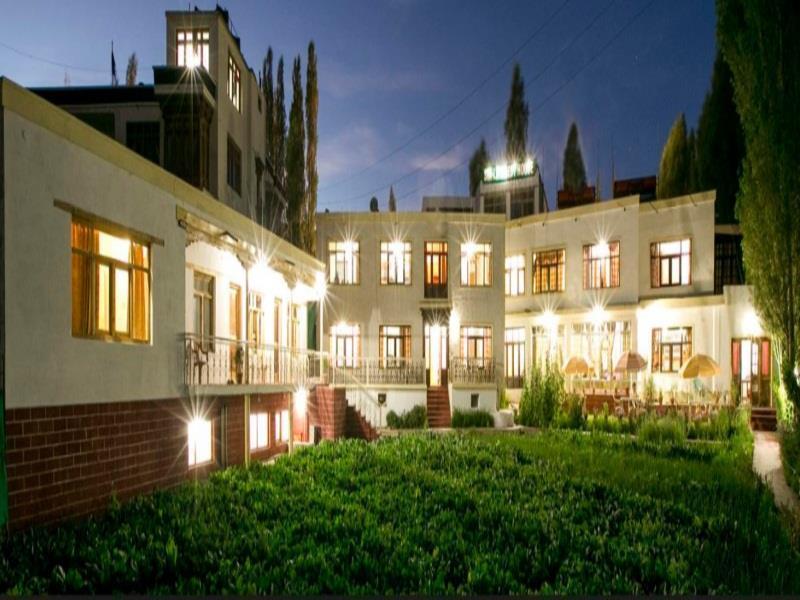 Siala Guest House Лех Экстерьер фото